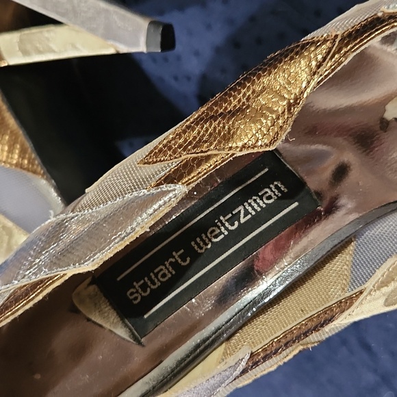 STUART WEIZTMAN SHOES w CUTOUT HEELS, 9, GOLD SILVER LAME & SHEER DESIGNS - Picture 4 of 5